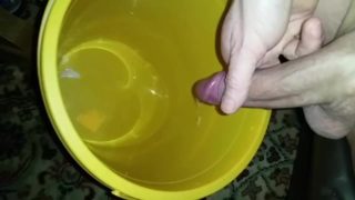 Massive Cumshot into Piss  + Slow-Motion