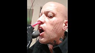 Mask removal (with gag & tubes)