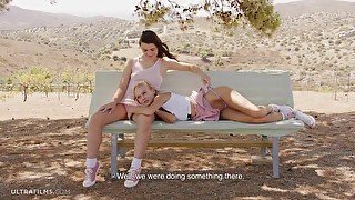 Nancy Ace and Hayli Sanders are enjoying lesbian scissoring