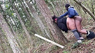 Pregnant BBW gets a huge creampie in a nature park