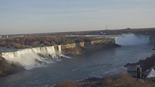 💦💦sexy blowjob and huge backshot at niagra falls with a view(April Showers)