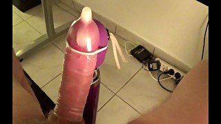 HITACHI MAGIC WAND VIBRATOR HUGE COCK CONDOM CUMSHOT