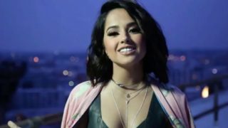 Becky g