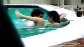 Indian Couple Fucking In Swimming Pool Shoot With