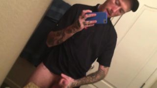 watch me play with my Big Dick till i CUM