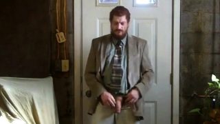 Str8 Israeli daddy jerk off in suit