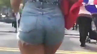 Unsuspected Butt Models Street Candid Ass Compilation (No Idea Productions)