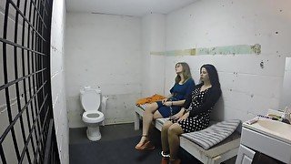Scarlet and Elizabeth at Intake 2