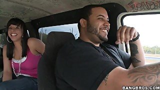 Horny Kendra Star adores fuckign in the car!