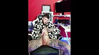 furry coat cumshot