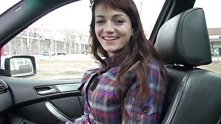 Brunette amateur cutie sucking a mean pecker in the car