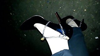 Amateur Lady Is To Walk Long Distance In Her Sexy Black High Heel Shoes