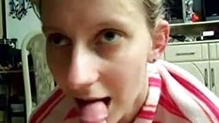 This kinky amateur nympho just has to suck her lover's dick on camera