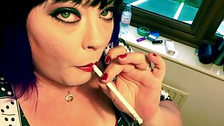 Bbw smoking 2 120 cigarettes - drifts omi fetish