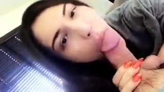 brunette teen blow and cum on beauty face