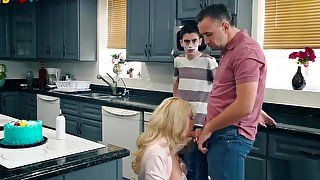 Ryan Conner can take four dicks at once - Brazzers