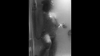 Girlfriend masturbating in the shower