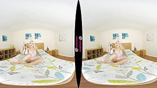 Care For A Fuck? featuring Chloe Toy - WankitNowVR