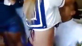 putita bailando rico