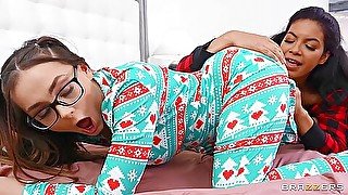 Naughty Teens 18+ And Go Lesbian With Maya Farrell And Aften Opal