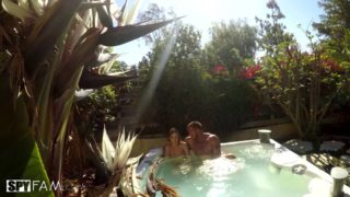 Muscle stud seduces hot slim stepsis sydney cole in jacuzzi