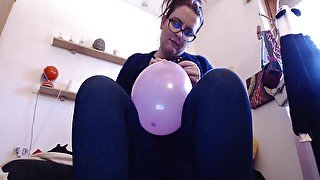 Seven Squirting Orgasms On Seven Inflated Balloons For You