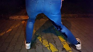 Wetting my jeans on parking place at night(loud hissing sound)