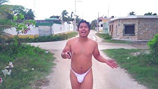 Zotzman - Hombre en tanga- Big Booty Men - Man InThong -Thong Man - Sisal, Yucatán P2 - Tangas Hom