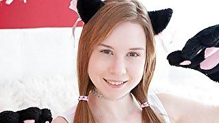 Alice Klay In Fluffy Paws On Gentle Pussy