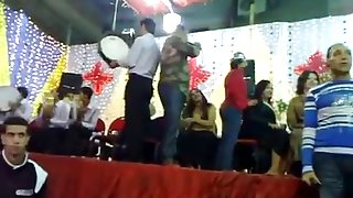 Very HOT ARAB DANCE