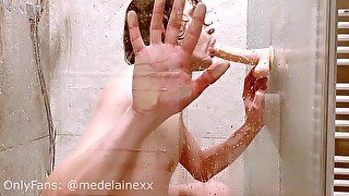 I have fun under the shower