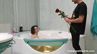 Brunette Darcy Dark gets her pussy smashed hard in the bathtub