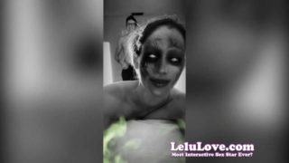 Lelu Love- VLOG: Shower And Vlogging While Sucking Fucking