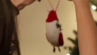 Riley Reid - Reidmylips - Decorating the Christmas Tree