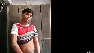 Indian Boy show nude himself