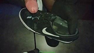 Cumshot on friends black janoskis