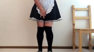 Cute Japanese Maid Pees Herself