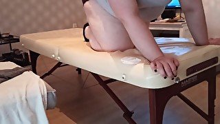 SSBBW breaking massage table part 1