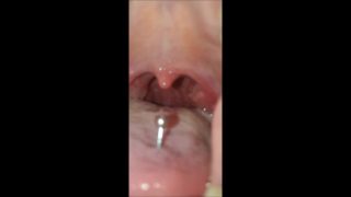 Teeth and mouth check while smoking - Short