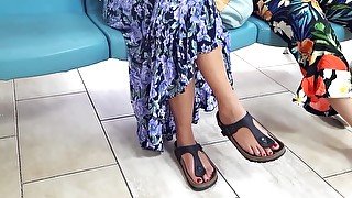 candid girl sexy long feets hot red toes