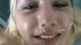 Teen gives a blowjob and swallows