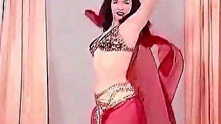 Sensitive Belly Dance of a Hot Pornstar (1950s Vintage)