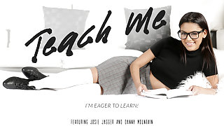 Josie Jagger & Danny Mountain in Teach Me Video