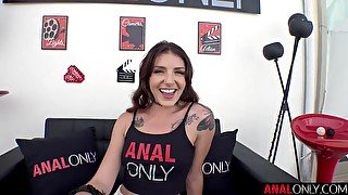 Brenna McKenna wants to enjoy only the hardest anal