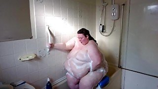 BBW SSBBW TAKES SIT DOWN SHOWER FAT GODDESS POV