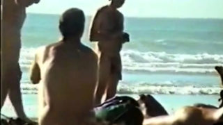 Str8 big dick on beach