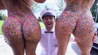 BANGBROS - Rose Monroe & Lilith Morningstar's Big Asses Covered In Candy (Yum)