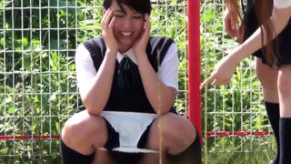 Japanese students pee