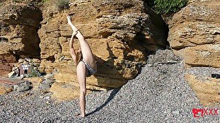 Outdoor Flexible Adventure - Watch4Fetish