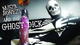 MISTA BONEZ shows you his monster ghost dick